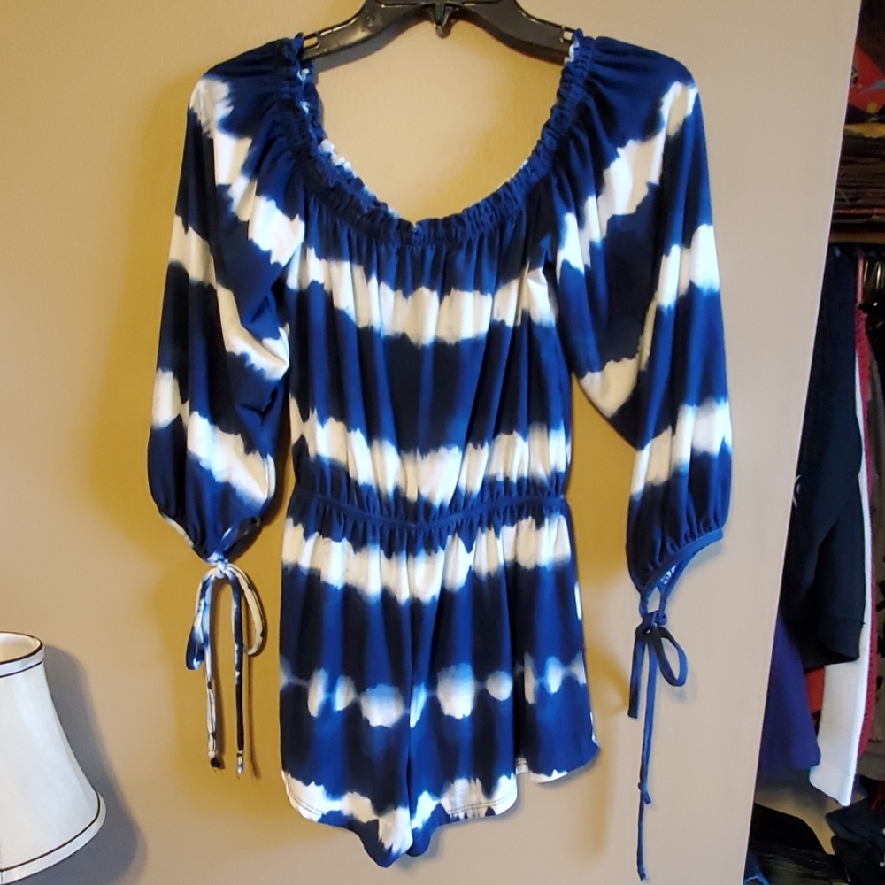 Mod Romper - Picture 2 of 4